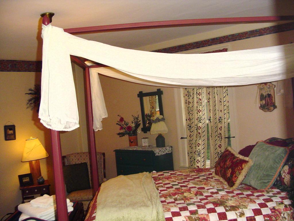 Candia Stephen Clay Homestead Bed And Breakfast المظهر الخارجي الصورة